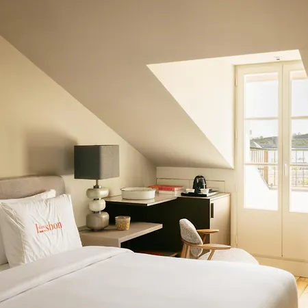 Dare River Hotel